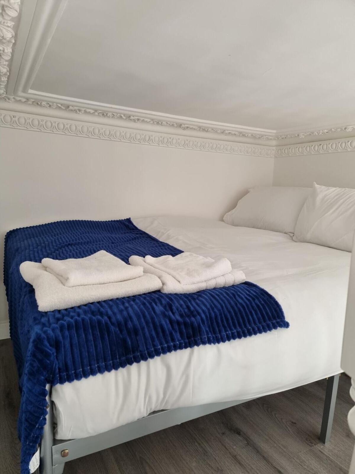 Apartment F103-maisonette 1st Floor Near Hyde Park London
